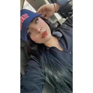 Meet your Posher, Karla